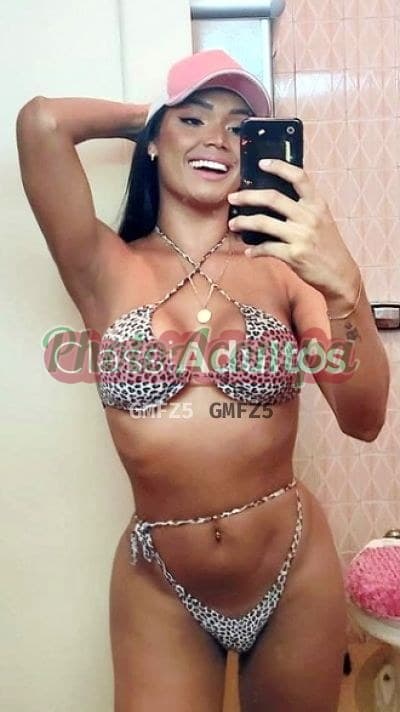Bianca — travesti em São Carlos