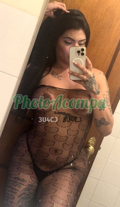 Travesti acompanhante em Curitiba — beijo grego, foto 4 de Bruna Baia