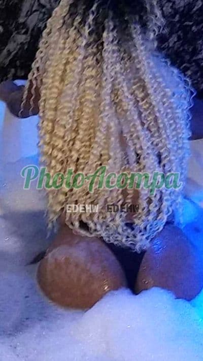 Travesti acompanhante em Itapecerica da Serra com garganta profunda (4) — Bruxinha