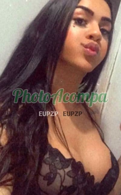 Travesti acompanhante em Niterói — oral natural, foto 4 de Danielle Gomes