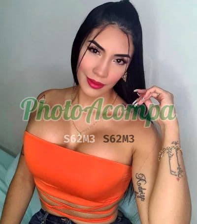 Travesti acompanhante em São Paulo com beijo na boca (2) — Fernanda Soares
