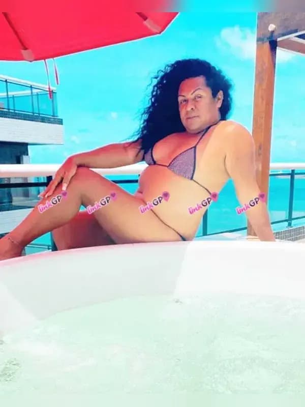 Lorena Calabresa — travesti em Fortaleza