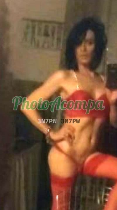 Travesti acompanhante em São Paulo — oral sem camisinha, foto 4 de Mel Dominatrix