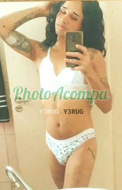 Travesti acompanhante em Niterói — garganta profunda, foto 4 de Mia Dieckmann