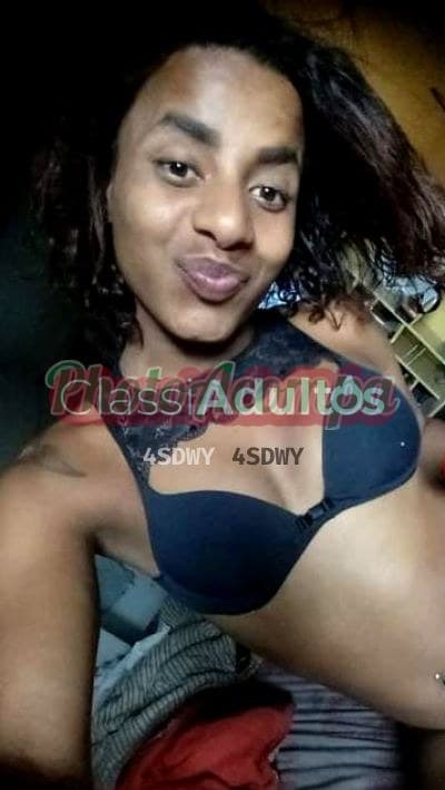 Nathally — travesti em Suzano