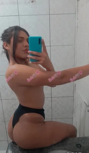 Rafha — travesti em Eunápolis