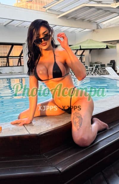 Foto 2: Travesti acompanhante em Rio de Janeiro — beijo na boca, Sophia Linhares
