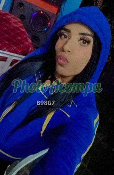 Travesti acompanhante em Itaquaquecetuba com beijo na boca (2) — Valentina
