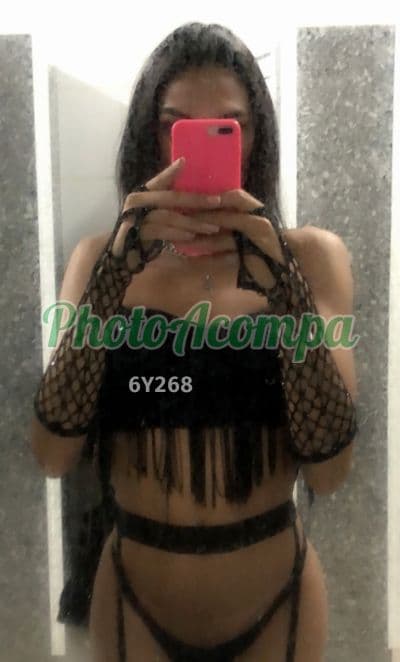 Travesti acompanhante em Araraquara — beijo na boca, foto 4 de Vitória Gabriella