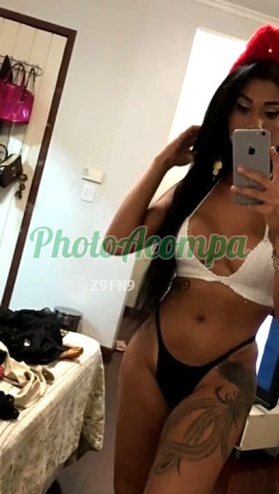 Travesti acompanhante em Fortaleza com garganta profunda (4) — Yorrana Barbosa