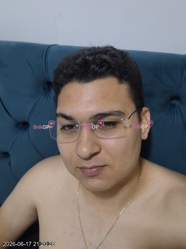 Videochamada erótica com imagem do anúncio, foto de perfil