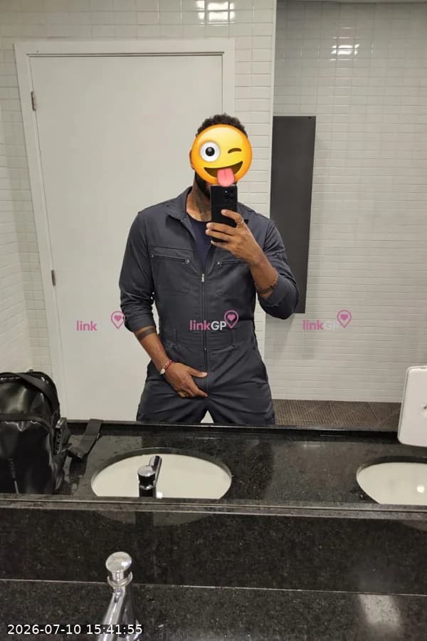 Mecânico Cavalão — videochamada erótica e sexting online
