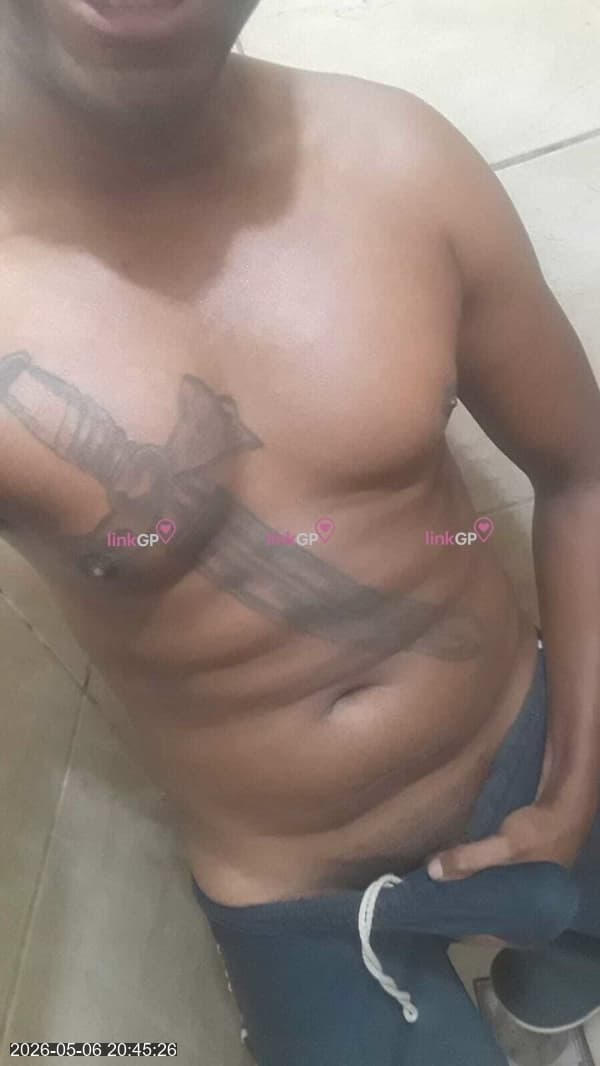 Videochamada erótica com foto real (2) — Só Virtual