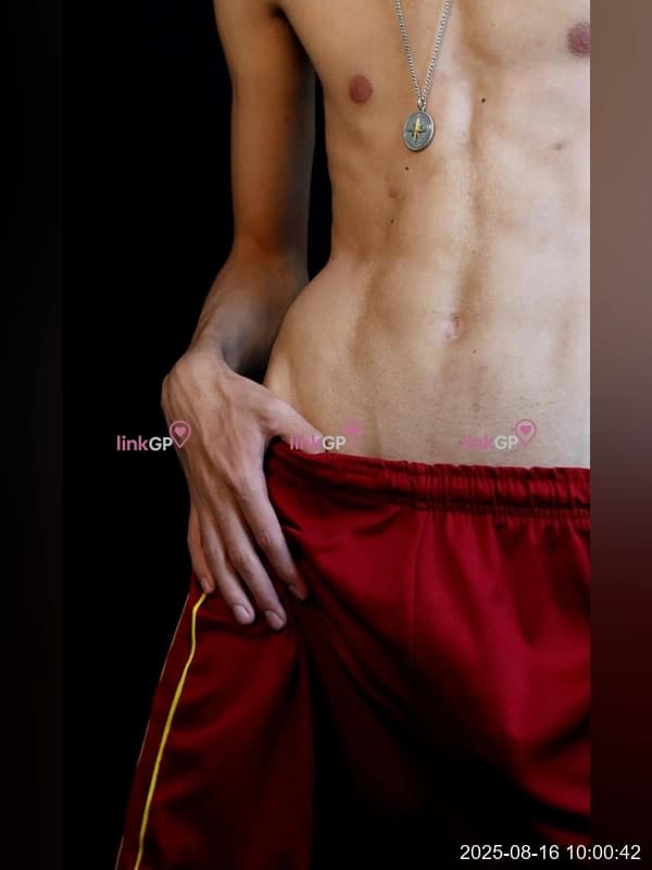 Tyler Ricardo — videochamada erótica e sexting online