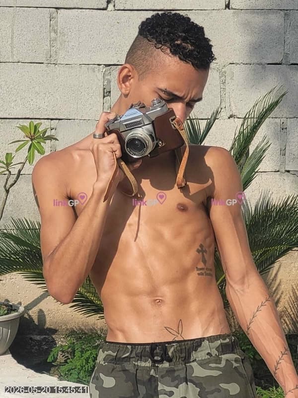 Vitor Moraes — videochamada erótica e sexting online