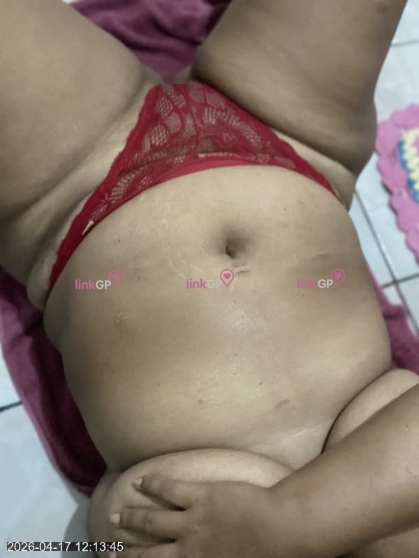 Videochamada erótica com cabelo cacheado, foto 13 de Ana