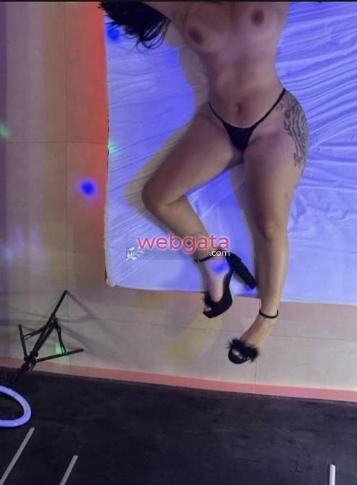 Videochamada erótica com cabelo pretos (5) — Brenda Hot