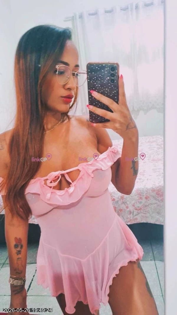 Videochamada erótica com morena, foto 7 de Bubu