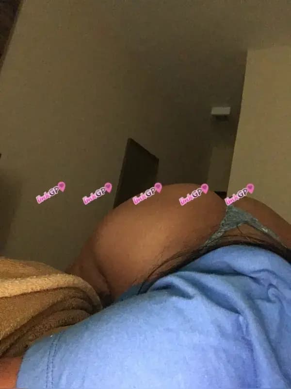 Videochamada erótica com imagem do anúncio, foto de perfil