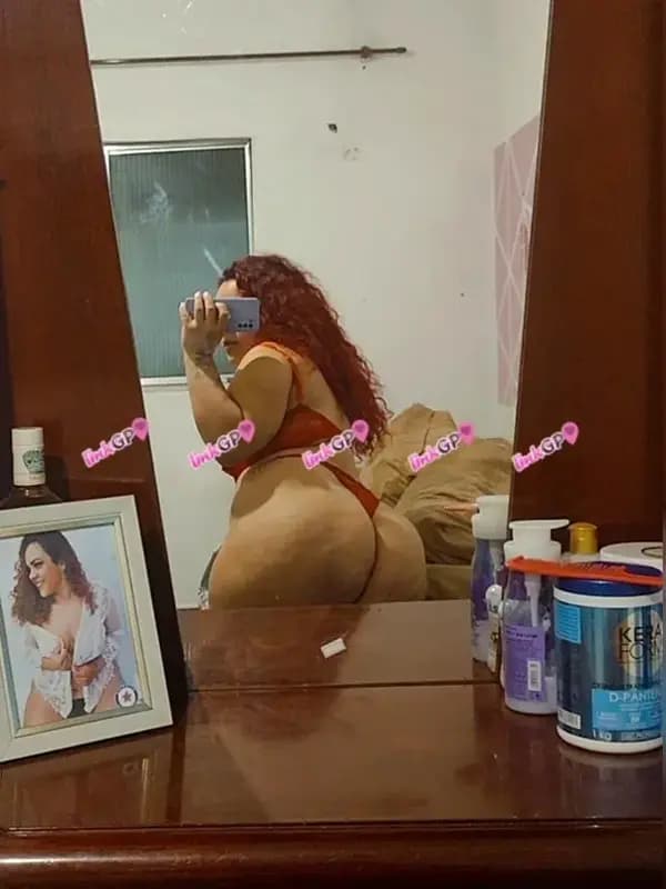 Videochamada erótica com apertadinha, foto de perfil