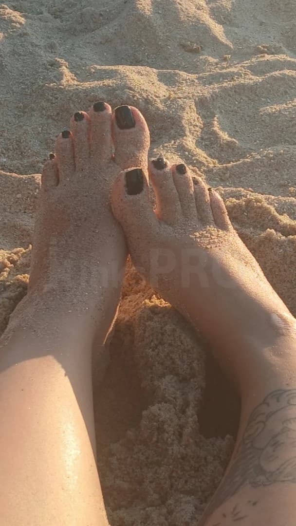 Lady Lyra — videochamada erótica e sexting online