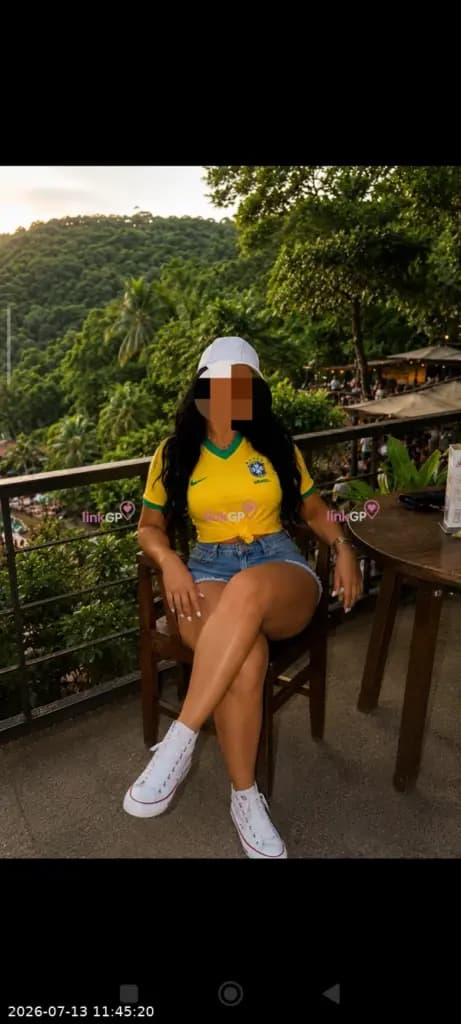 Videochamada erótica com imagem do anúncio, foto de perfil
