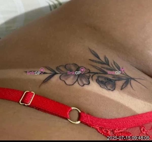 Foto 7: Videochamada erótica com apertadinha — Nallanda