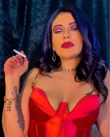 Sandy Fetish — videochamada erótica e sexting online
