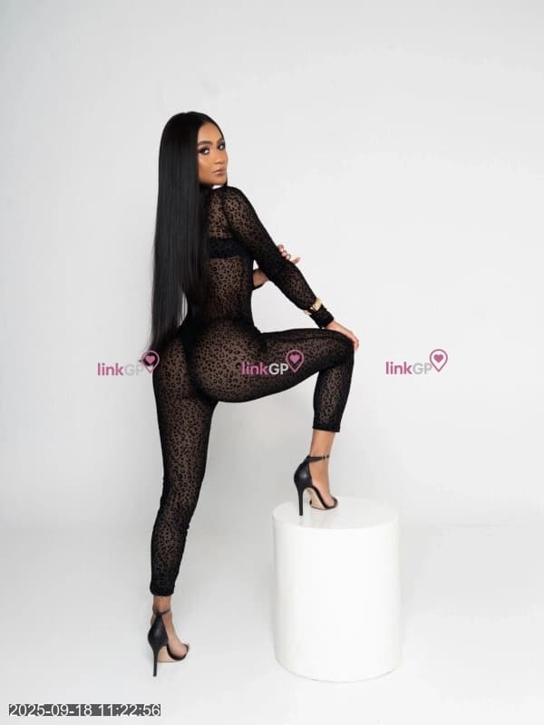 Videochamada erótica com foto real (2) — Yandra