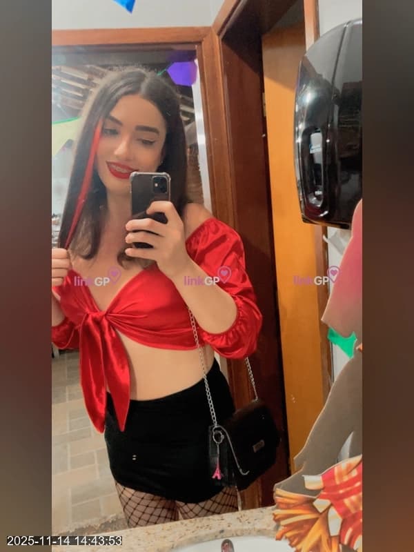 Videochamada erótica trans com imagem autêntica — Charlotte Kayle, foto 4