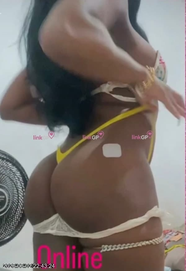 Videochamada erótica trans com barbie (3) — Crystal