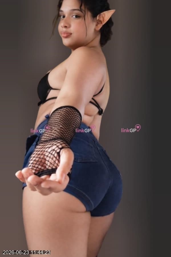 Videochamada erótica trans com imagem do anúncio, foto de perfil