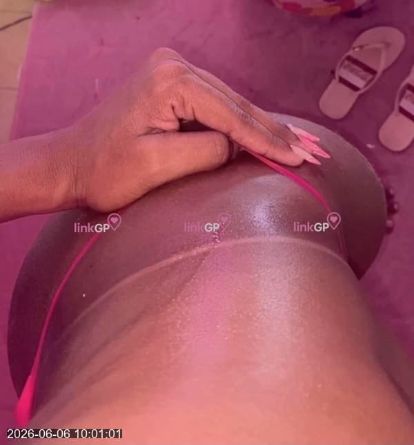 Foto 5: Videochamada erótica trans com cabelo cacheado — Morena Bronzeada