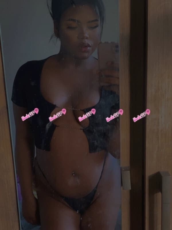 Videochamada erótica trans com imagem do anúncio, foto 7 de Trans Peituda Novinha