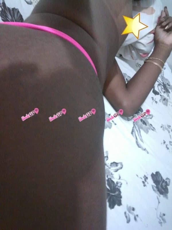 Videochamada erótica trans com foto real, foto 2 de Vitória Bombom