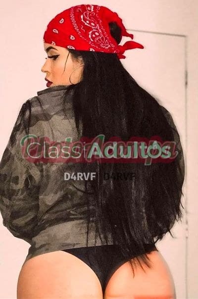 Carol Dias — acompanhante no Guarujá