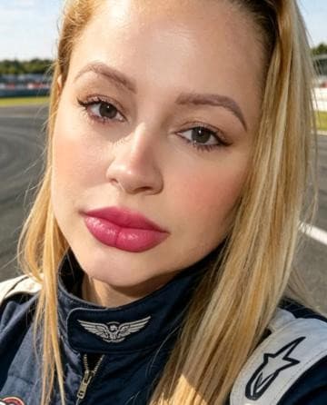 Jaqueline Albert — acompanhante em Santa Maria