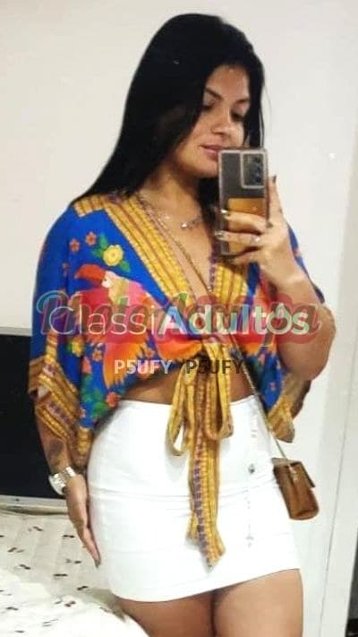 Jú Barbosa — acompanhante em Duque de Caxias