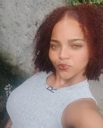 Laura Fontinelly — acompanhante em Maricá