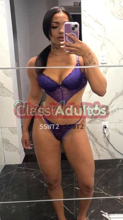 Liz — acompanhante e garota de programa no Rio de Janeiro