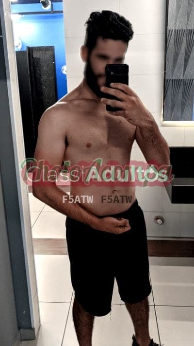 Alex — acompanhante masculino em Curitiba