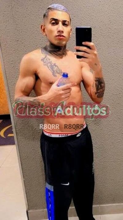 Arthur, 21 anos — acompanhante masculino em São Paulo