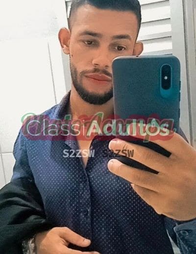 Charles — acompanhante masculino no Rio de Janeiro