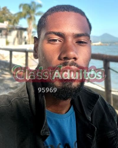 Doug — acompanhante masculino em Florianópolis
