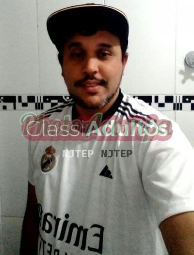 Edu — garoto de programa e acompanhante masculino em São Paulo