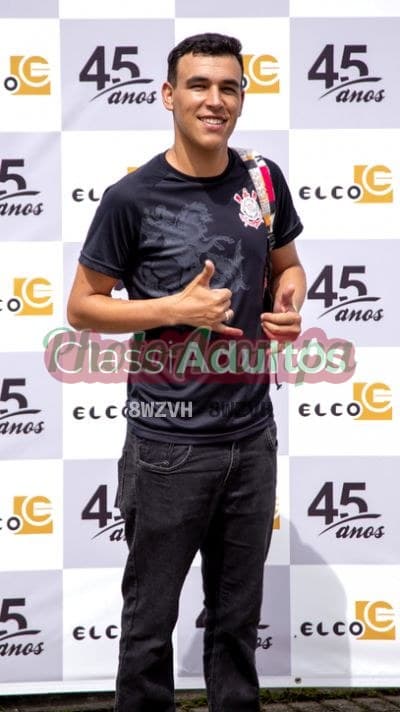 Élton — acompanhante masculino em Curitiba
