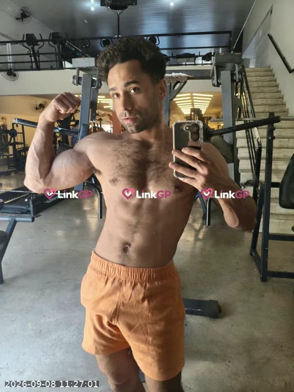 Enzo — acompanhante masculino em Votuporanga