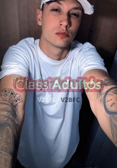 Jonas — acompanhante masculino em São Paulo