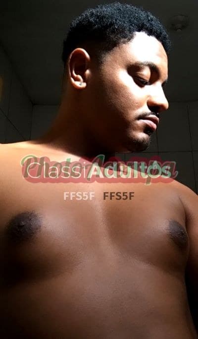 Lipe Souza — garoto de programa e acompanhante masculino no Rio de Janeiro