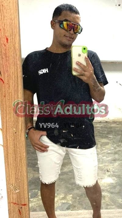Lucas, 19 anos — acompanhante masculino no Rio de Janeiro